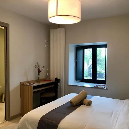 Du Cezallier Hotel 3*