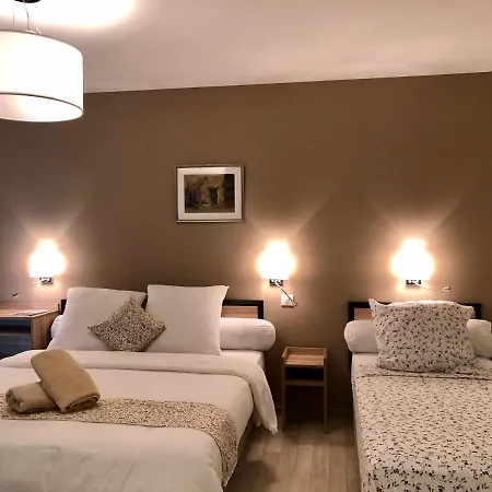 Hotel Du Cezallier